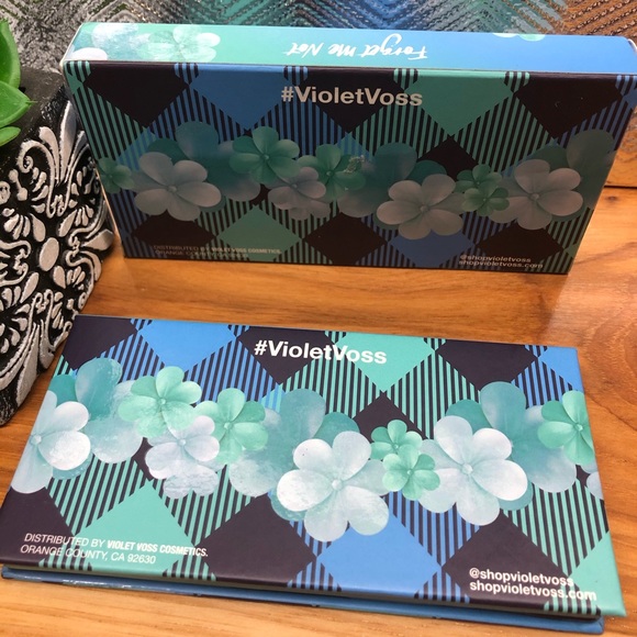 NIB! VIOLET VOSS Mini Forget Me Not Palette - Picture 6 of 7